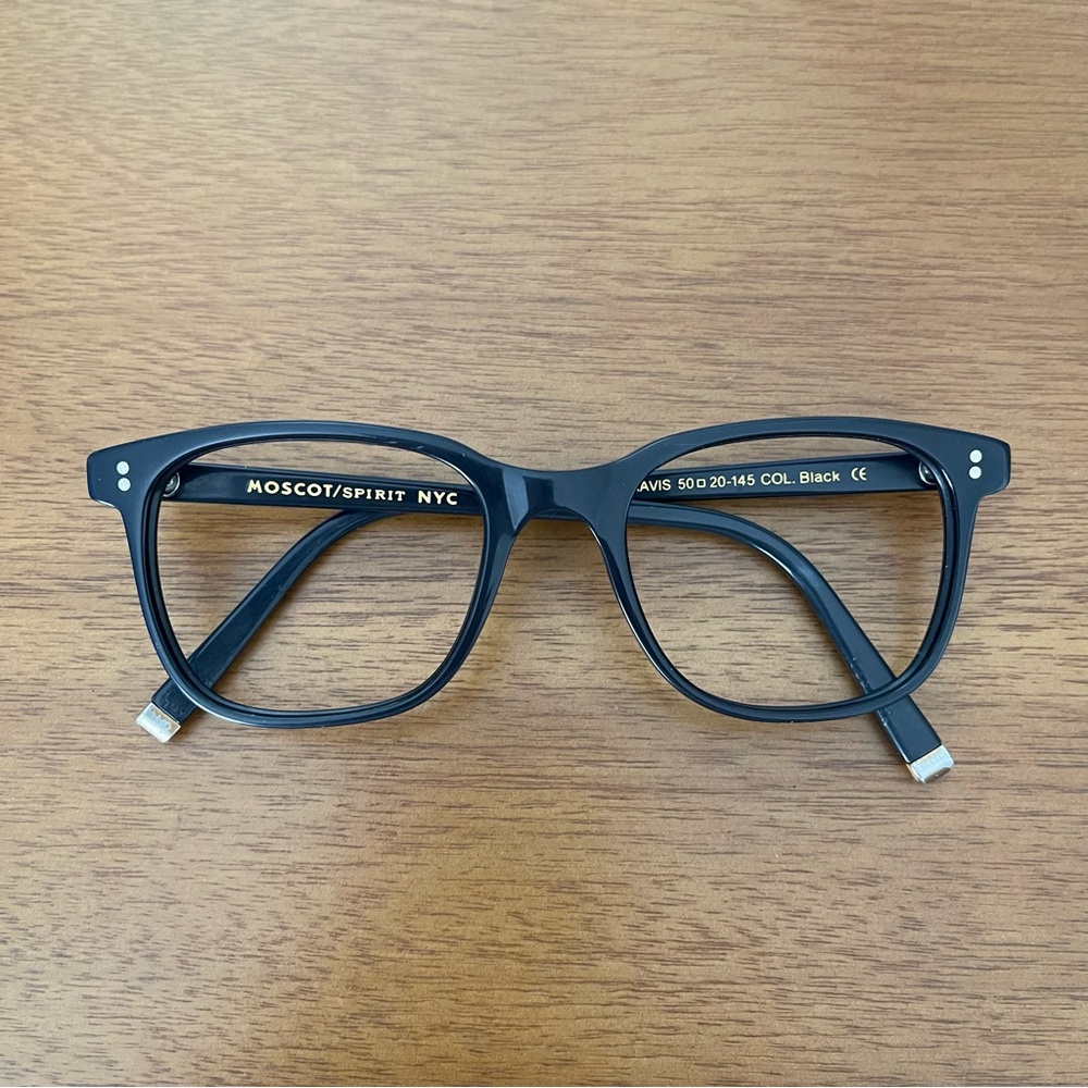 MOSCOT Black Travis frames